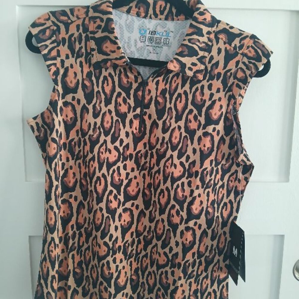 ibkul no sleeve quarter zip top